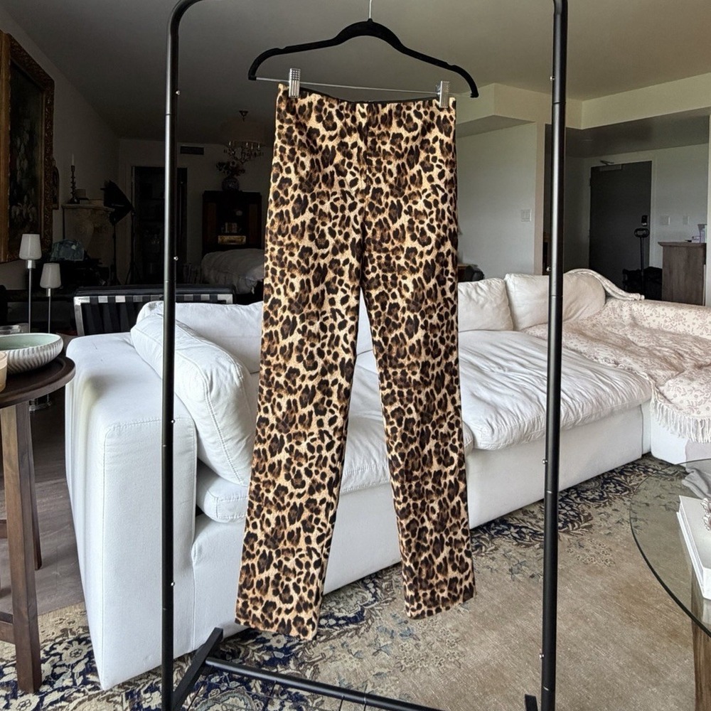 Vintage Sara Campbell Women's Brown/Black Leopard Animal Print Pull-On Capris